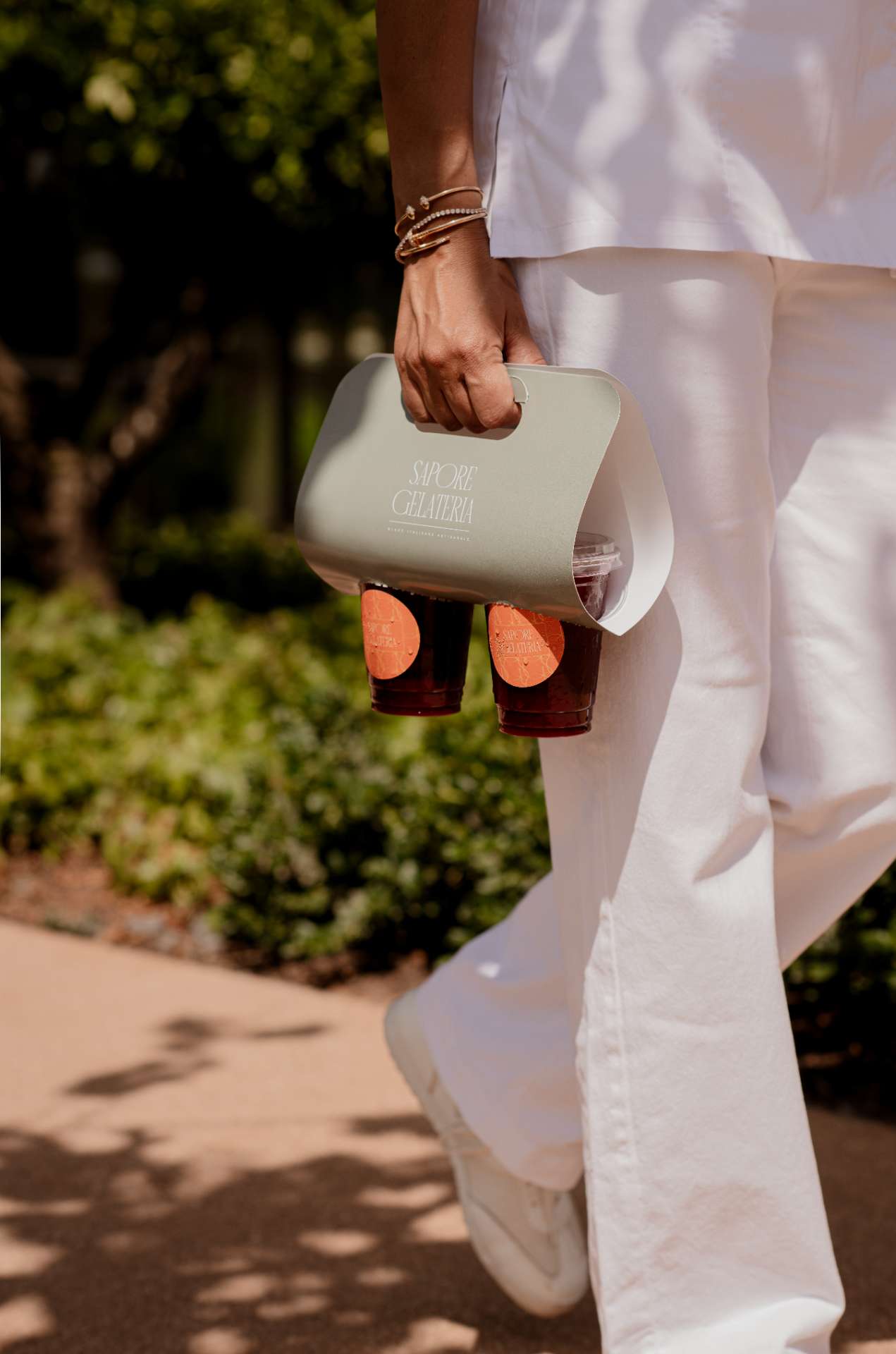 Sapore Gelateria – Café-glacier à l’ambiance italienne à Marrakech, proposant glaces artisanales, pâtisseries, plats salés et boissons gourmandes Sapore Gelateria – Café-glacier à l’ambiance italienne à Marrakech, proposant glaces artisanales, pâtisseries, plats salés et boissons gourmandes